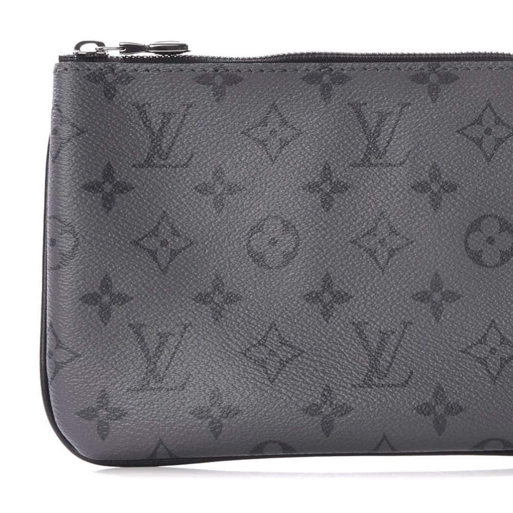 authentic LOUIS VUITTON Trio Messenger bag - Picture 9 of 14